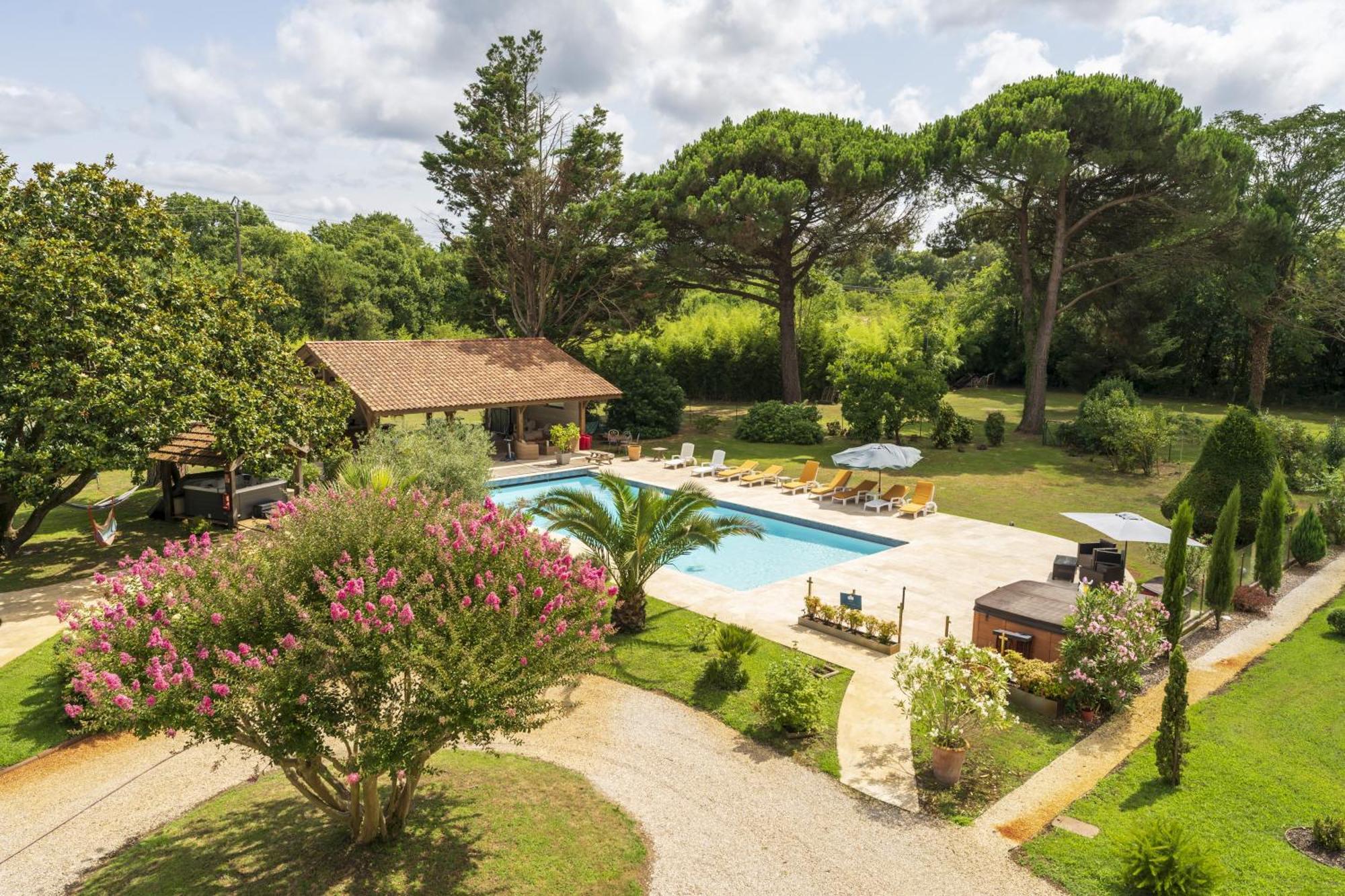 Villa Domaine De Bellegarde Soustons Exterior foto